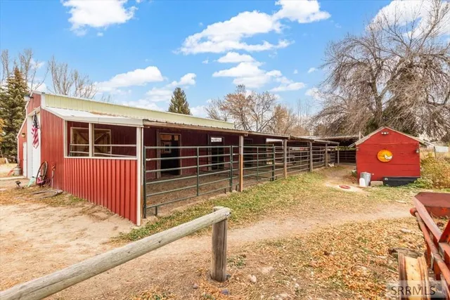 $519,000 | 297 North Hanson Avenue, Shelley, ID 83274