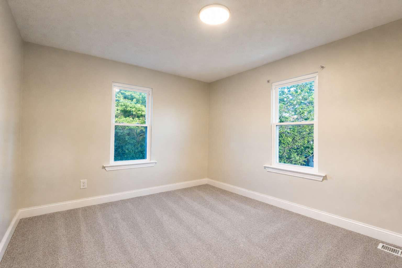 218 North Jackson Street Springfield, OH 45504 - Photo 11 of 19 Issa.11