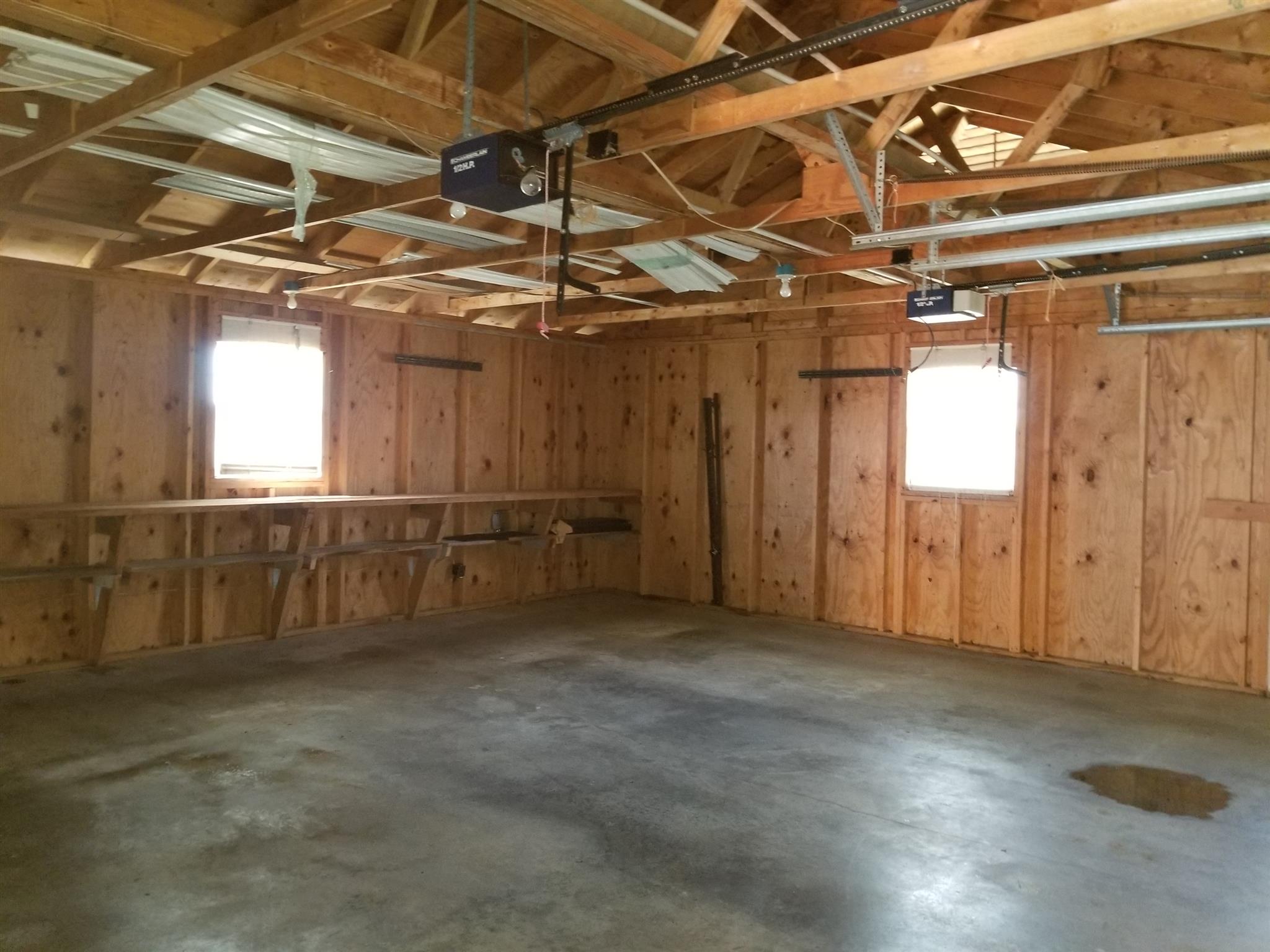 1309 Smith Road Manchester, TN 37355 - Photo 17 of 18 a view of an empty room