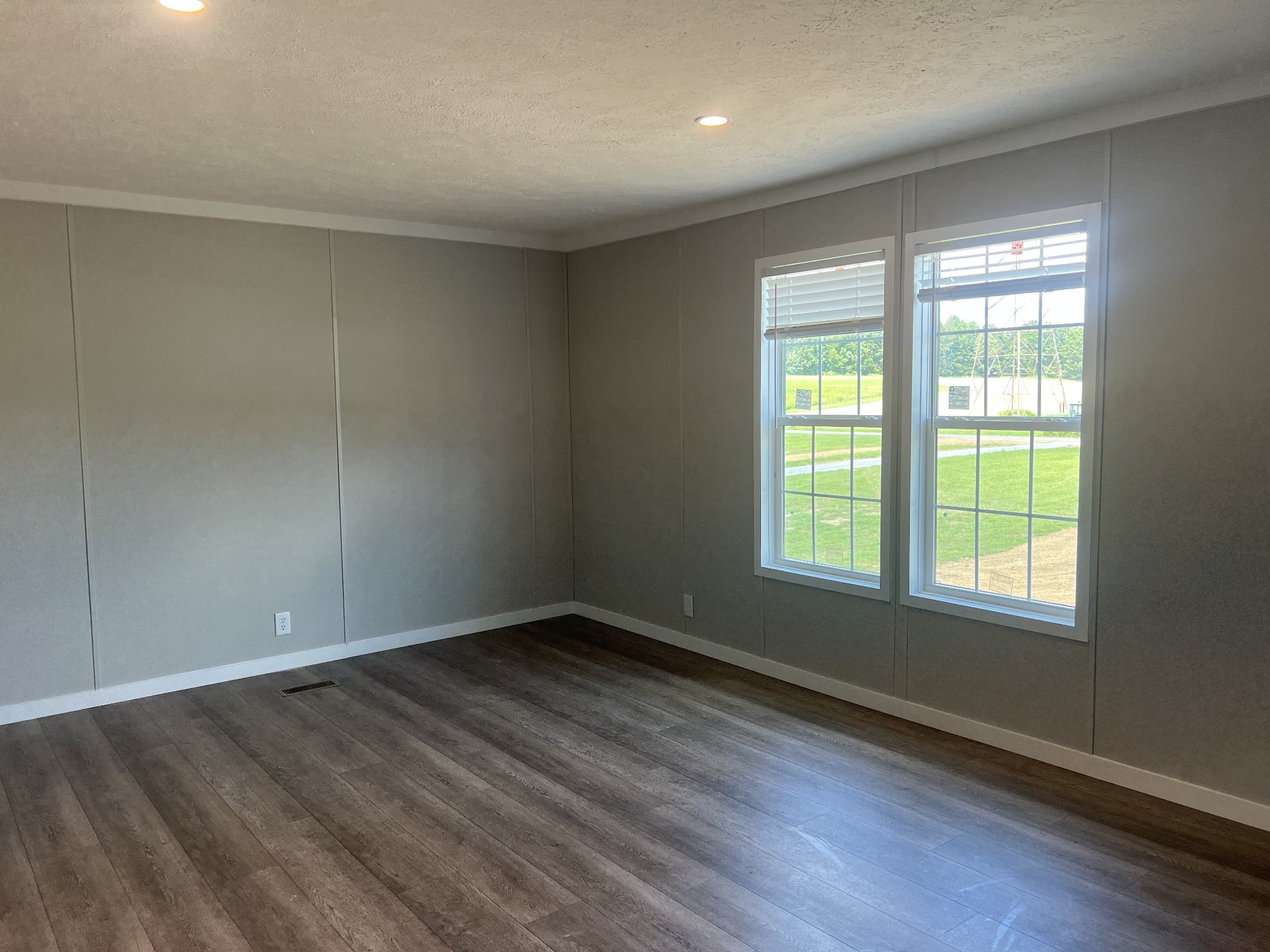 754 Sparrow Road Lafayette, TN 37083 - Photo 5 of 11 Gallery Image 5