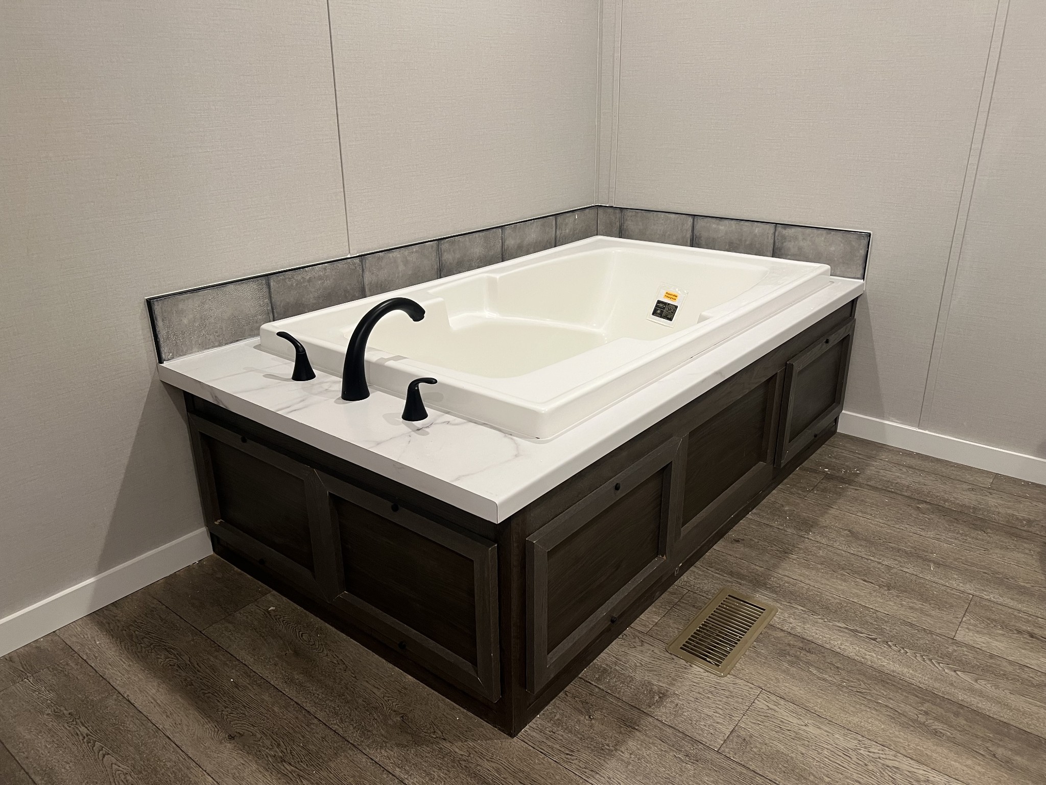 754 Sparrow Road Lafayette, TN 37083 - Photo 8 of 11 Gallery Image 8