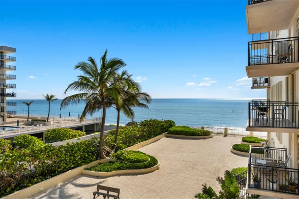 $2,700 | 3475 South Ocean Boulevard, Unit 3110, Palm Beach, FL 33480