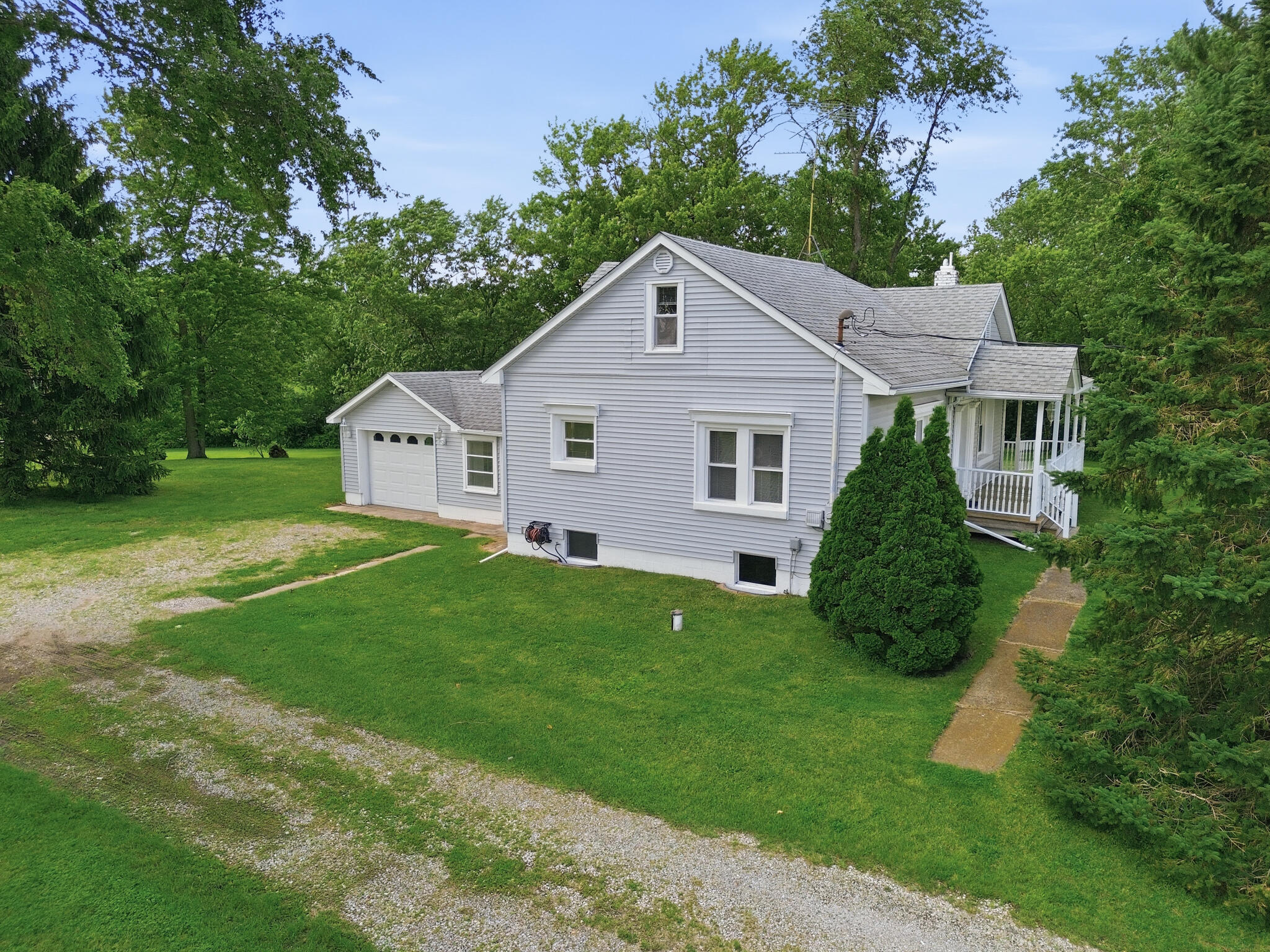 8240 Randolph Street Crown Point, IN 46307 - Photo 49 of 60 2048x1536