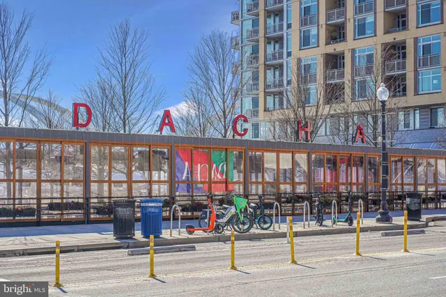 $4,500 | 70 N Street Southeast, Unit N913, Washington, DC 20003