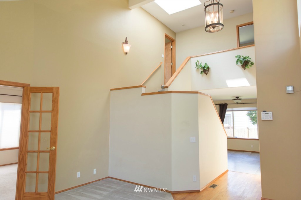 4830 151st Street Southwest Edmonds, WA 98026 - Photo 20 of 24 Gallery Image 20
