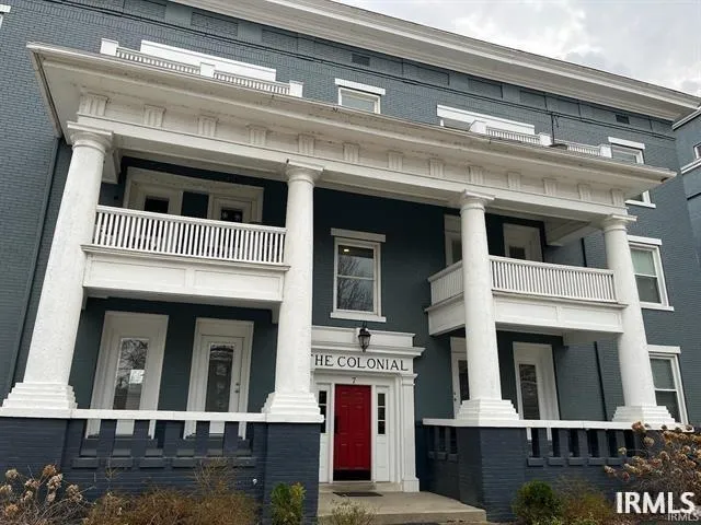 $1,100 | 602 Southeast Riverside Drive, Unit H, Evansville, IN 47713