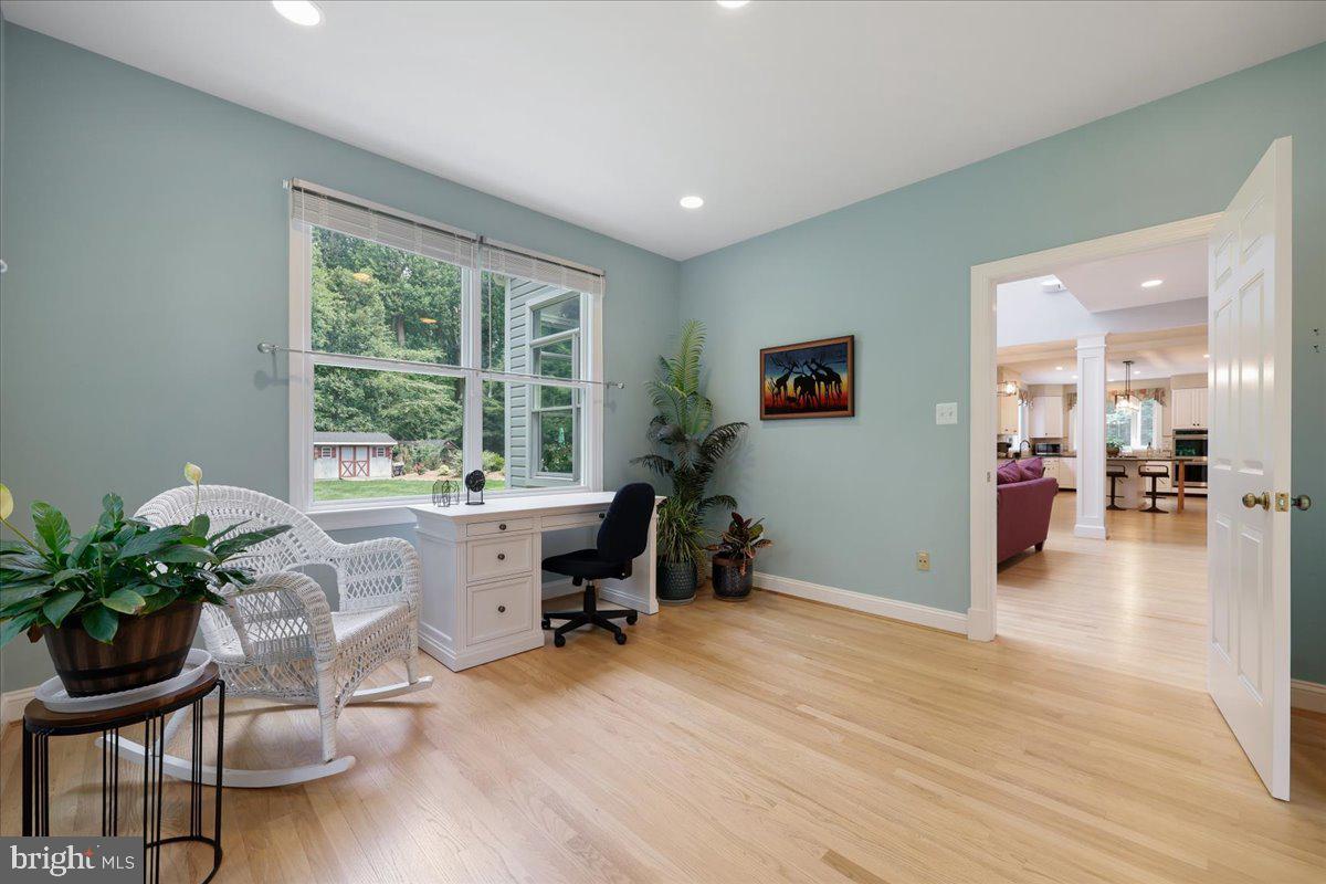 13121 Esworthy Road North Potomac, MD 20878 - Photo 7 of 65 Office