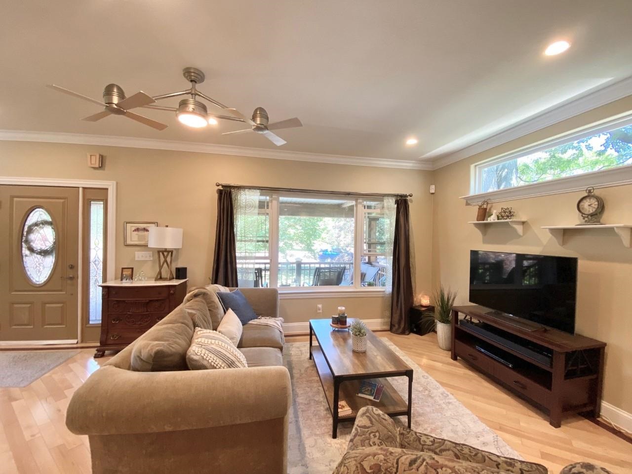 5037 North Prospect Road Peoria Heights, IL 61616 - Photo 8 of 42 Gallery Image 8