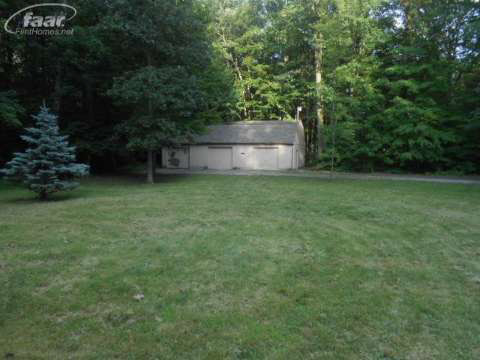 13346 Nichols Road Montrose, MI 48457 - Photo 16 of 24 20365370-15.JPG