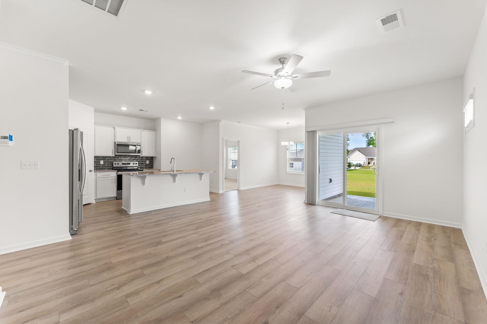 545 Honeyhill Loop Conway, SC 29526 - Photo 9 of 54