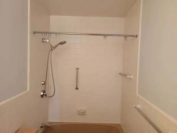 $2,300 | 80 Trapelo Road, Unit 1, Belmont, MA 02478