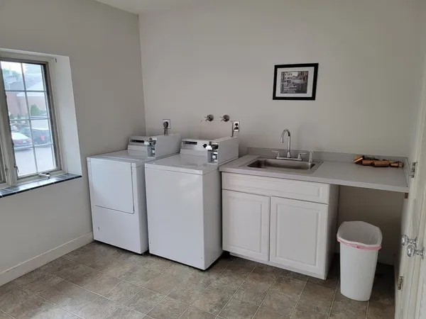 $2,300 | 80 Trapelo Road, Unit 1, Belmont, MA 02478