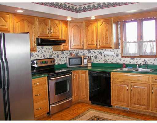 10080 Lochard Road Sidney, OH 45365 - Photo 3 of 12 Gallery Image 3