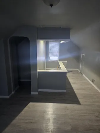 $1,299 | 18417 Glastonbury Road, Detroit, MI 48219