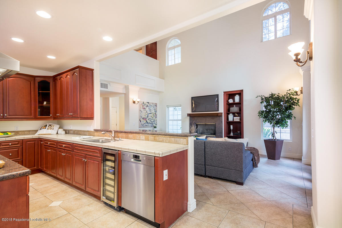 1105 Rubio Street Altadena, CA 91001 - Photo 11 of 33 1105 Rubio_323v1_mls