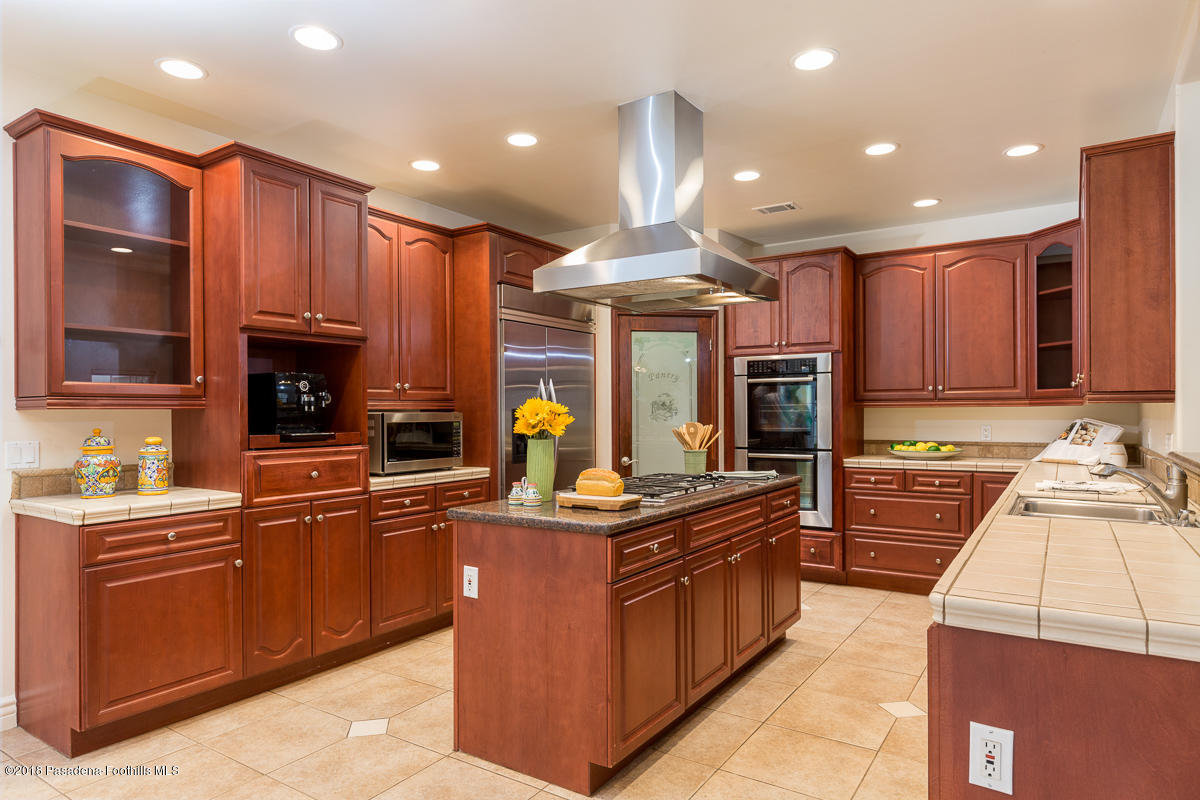 1105 Rubio Street Altadena, CA 91001 - Photo 9 of 33 1105 Rubio_272v1_mls