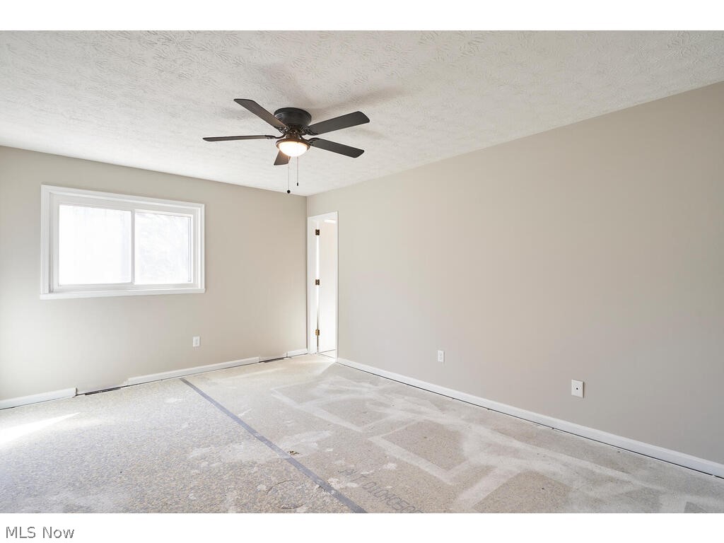 56 Winston Road Akron, OH 44313 - Photo 13 of 27 Master bedroom with private bath