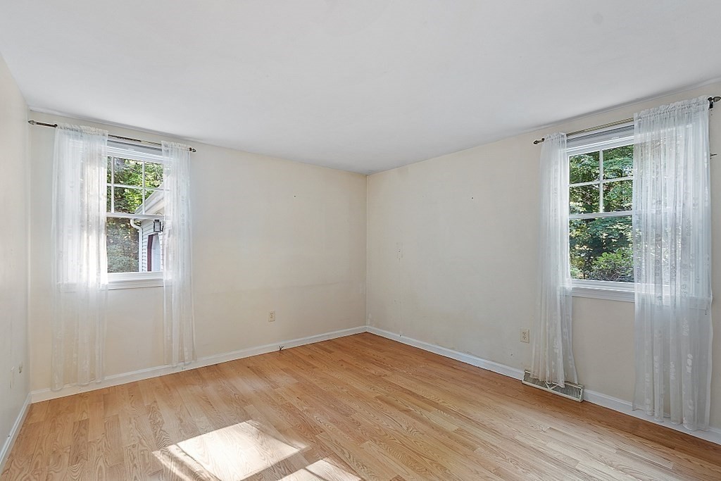 56 Pine Ridge Road Westford, MA 01886 - Photo 20 of 38 Gallery Image 20