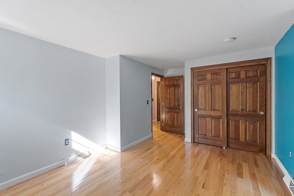 56 Pine Ridge Road Westford, MA 01886 - Photo 25 of 38 Gallery Image 25