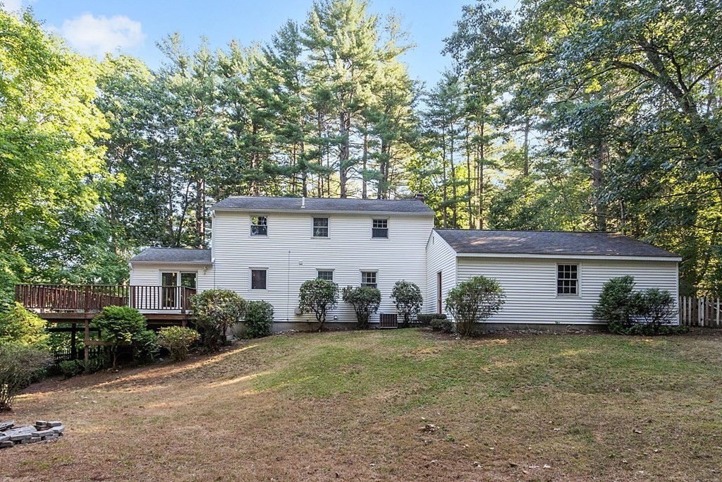 56 Pine Ridge Road Westford, MA 01886 - Photo 3 of 38 Gallery Image 3