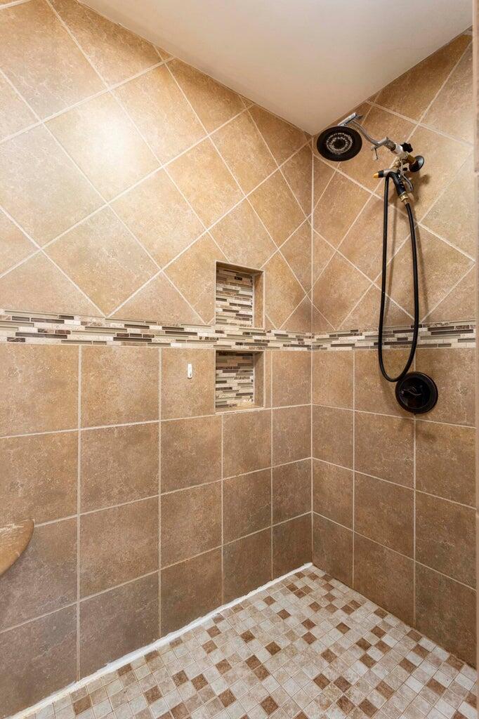 1155 Ware Farms Road Spring City, TN 37381 - Photo 28 of 51 20240729170741448401000000-o