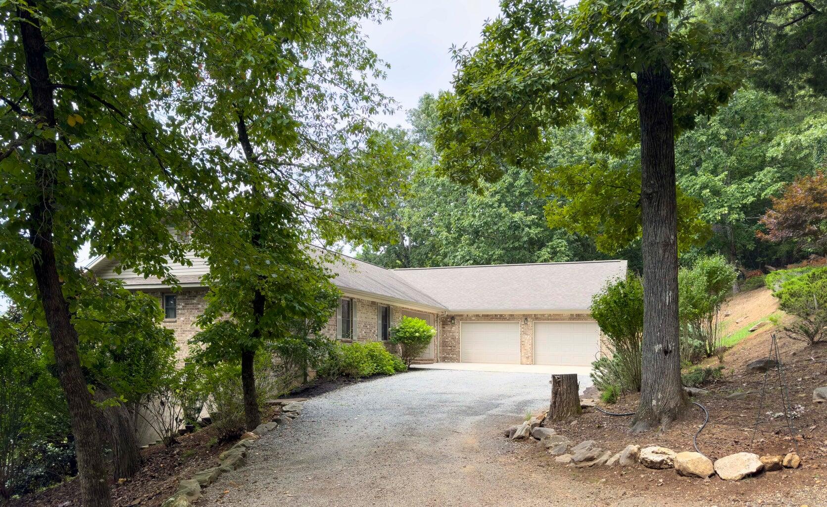 1155 Ware Farms Road Spring City, TN 37381 - Photo 3 of 51 20240729171054681903000000-o