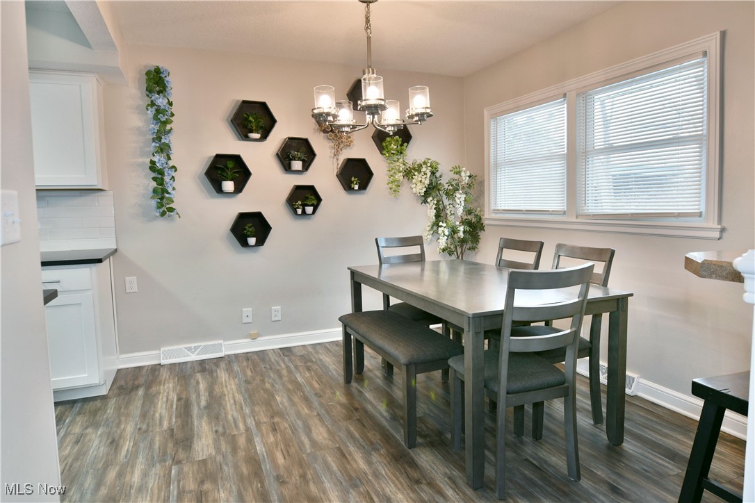 1609 Mathews Road Youngstown, OH 44514 - Photo 14 of 50 Gallery Image 14