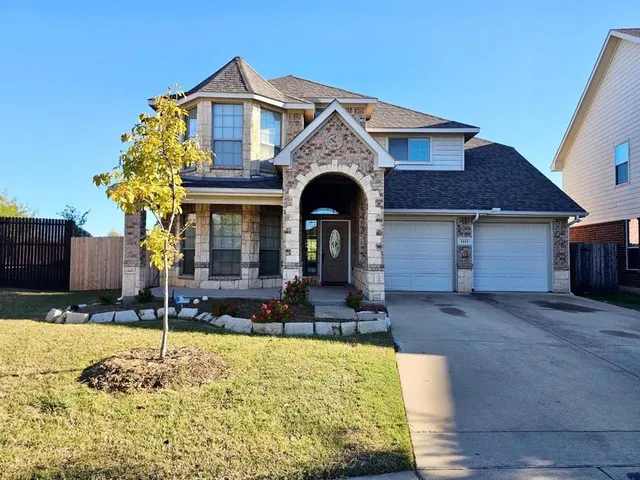 $3,200 | 2333 Loreto Drive, Fort Worth, TX 76177