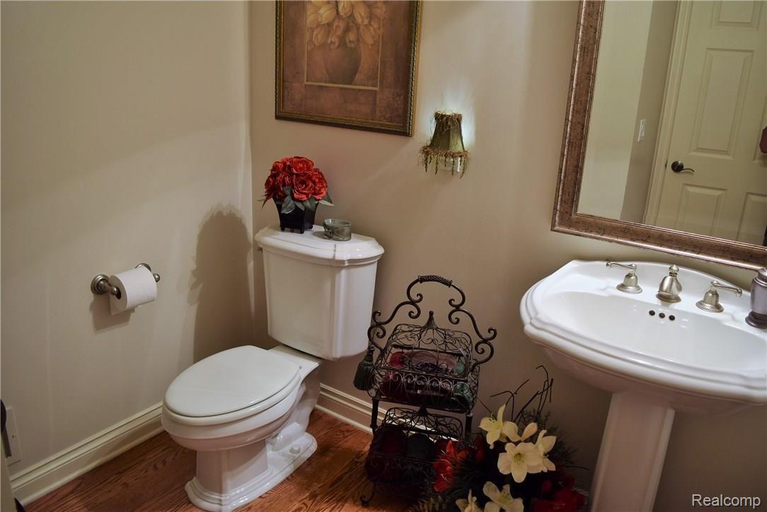 9908 Cranbrook Court Romeo, MI 48065 - Photo 9 of 29 9908 Cranbrook Ct. Romeo, MI 48065 9