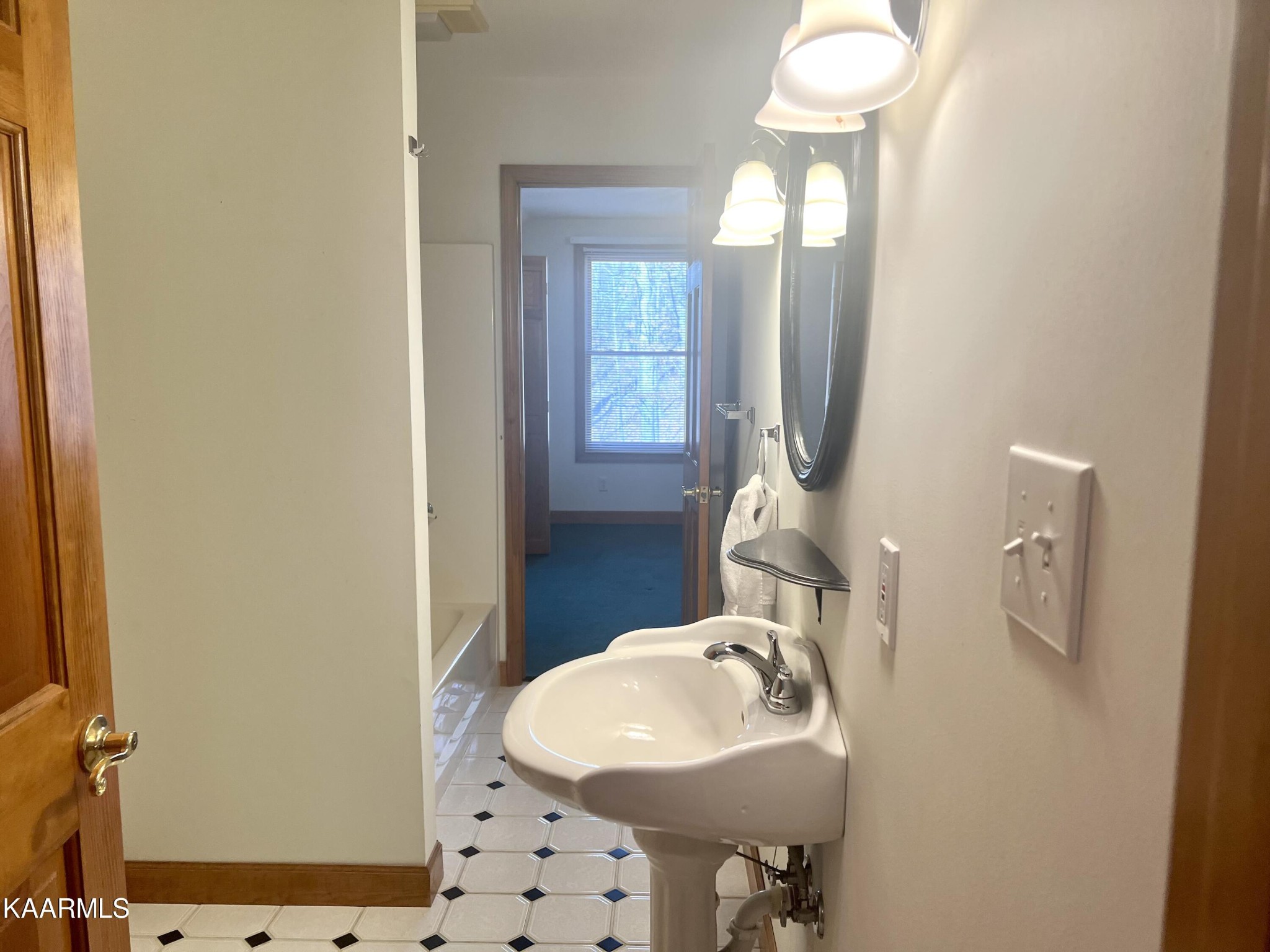 430 Whitaker Hollow Road Rocky Top, TN 37769 - Photo 18 of 33 Gallery Image 18