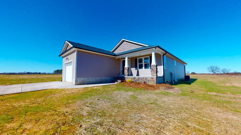 213 Mamie Road Benson, NC 27504 - Photo 1 of 38 Main View