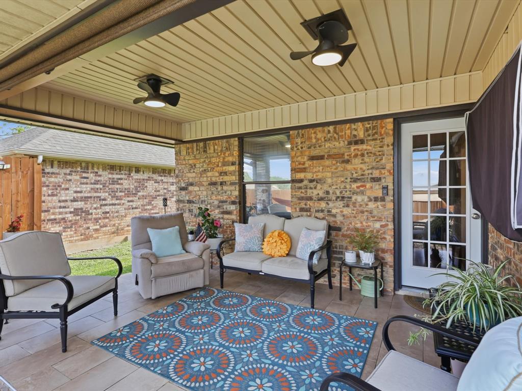 3109 Emerald Street Bedford, TX 76021 - Photo 33 of 39
