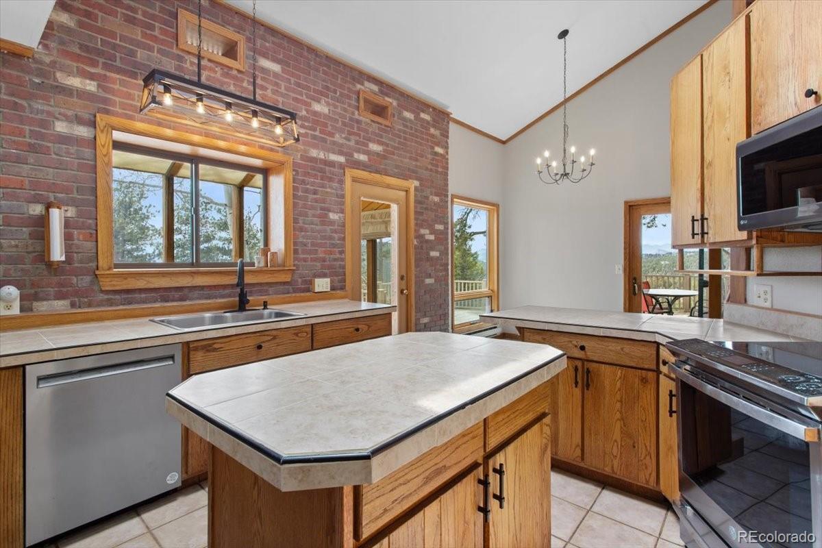 13660 Rampart Drive Conifer, CO 80433 - Photo 12 of 40 Gallery Image 12