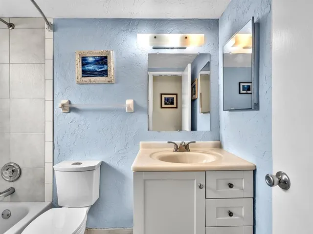 $499,000 | 3201 Northeast 14th Avenue, Pompano Beach, FL 33064