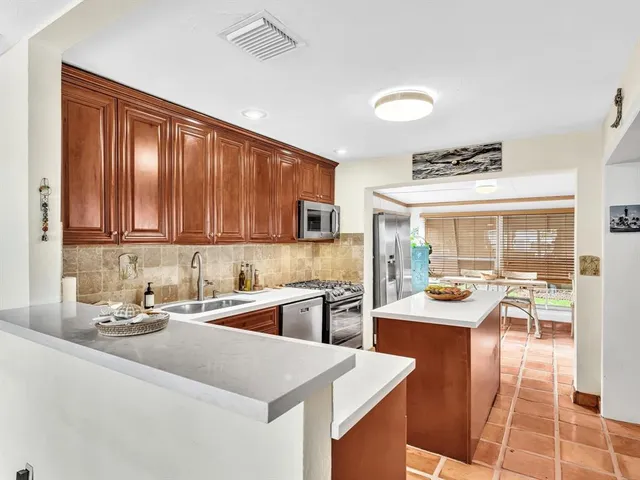 $499,000 | 3201 Northeast 14th Avenue, Pompano Beach, FL 33064