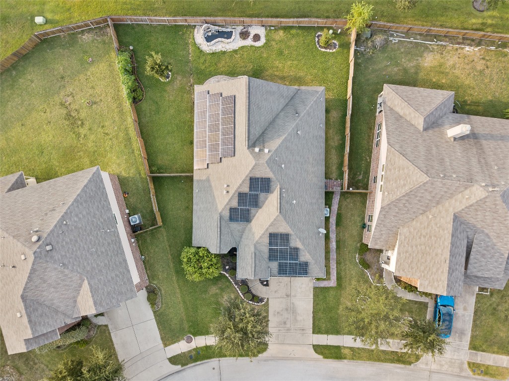 21618 Ivory Gate Lane Katy, TX 77449 - Photo 30 of 32 an aerial view of a residential houses with outdoor space