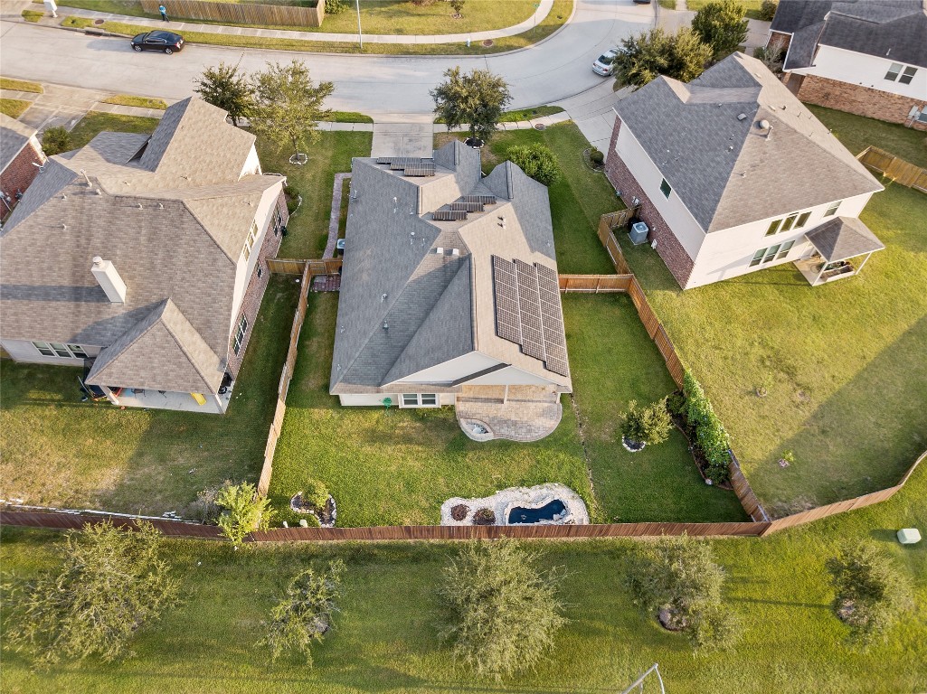 21618 Ivory Gate Lane Katy, TX 77449 - Photo 31 of 32 an aerial view of a house with a swimming pool