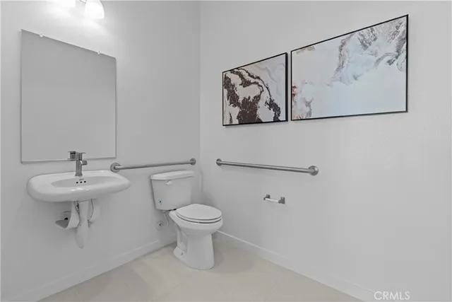 $799,990 | 1080 Foothill Boulevard, Claremont, CA 91711