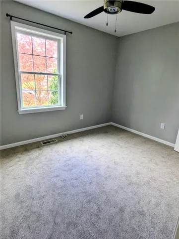 $3,200 | 47 King Phillip Street, Portsmouth, RI 02871