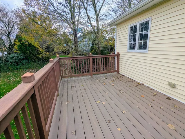 $3,200 | 47 King Phillip Street, Portsmouth, RI 02871