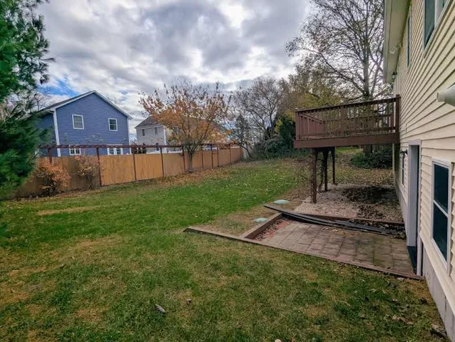 $3,200 | 47 King Phillip Street, Portsmouth, RI 02871