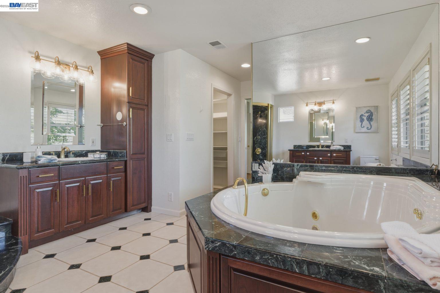 74 Canyon Green Way San Ramon, CA 94582 - Photo 23 of 40