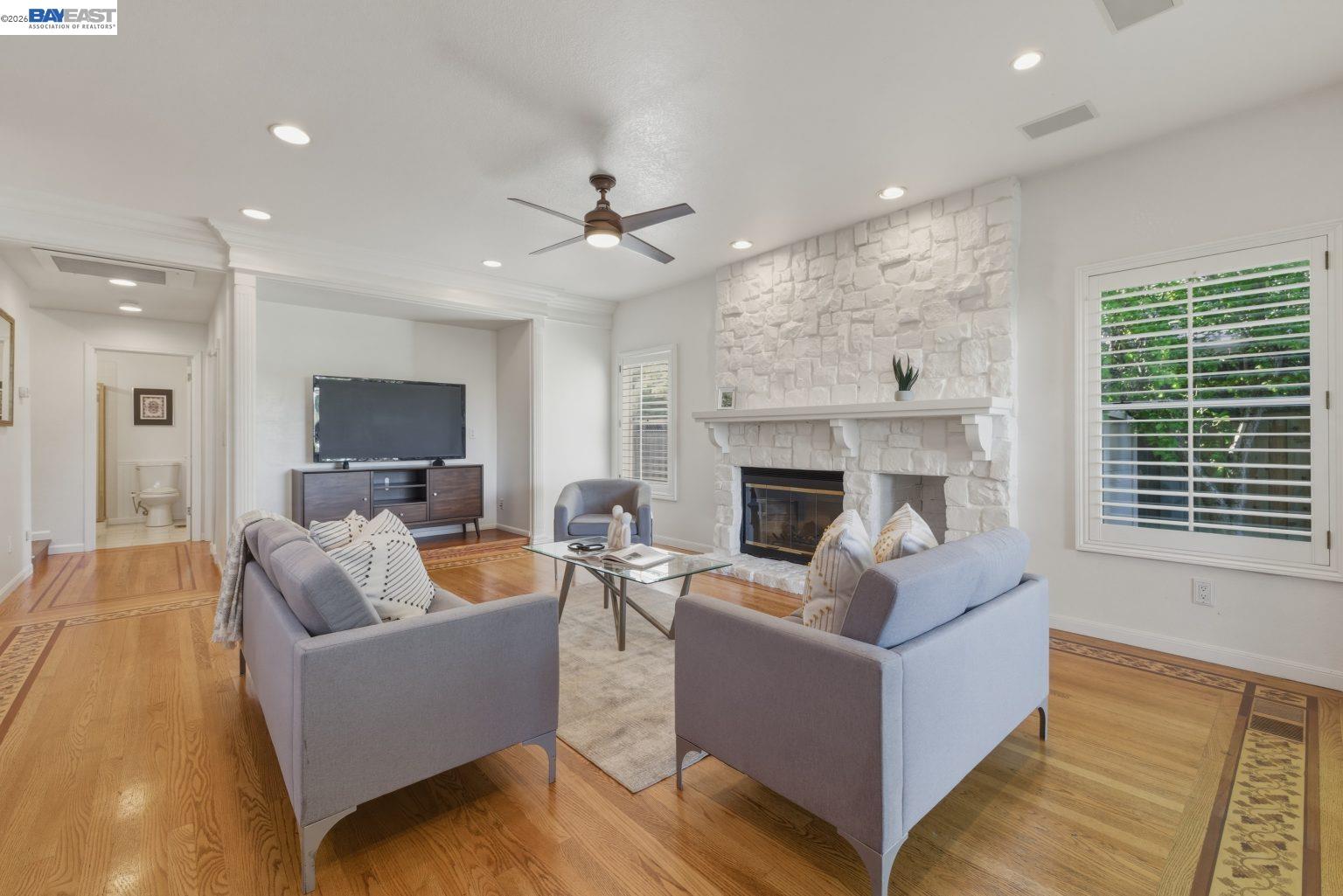 74 Canyon Green Way San Ramon, CA 94582 - Photo 8 of 40