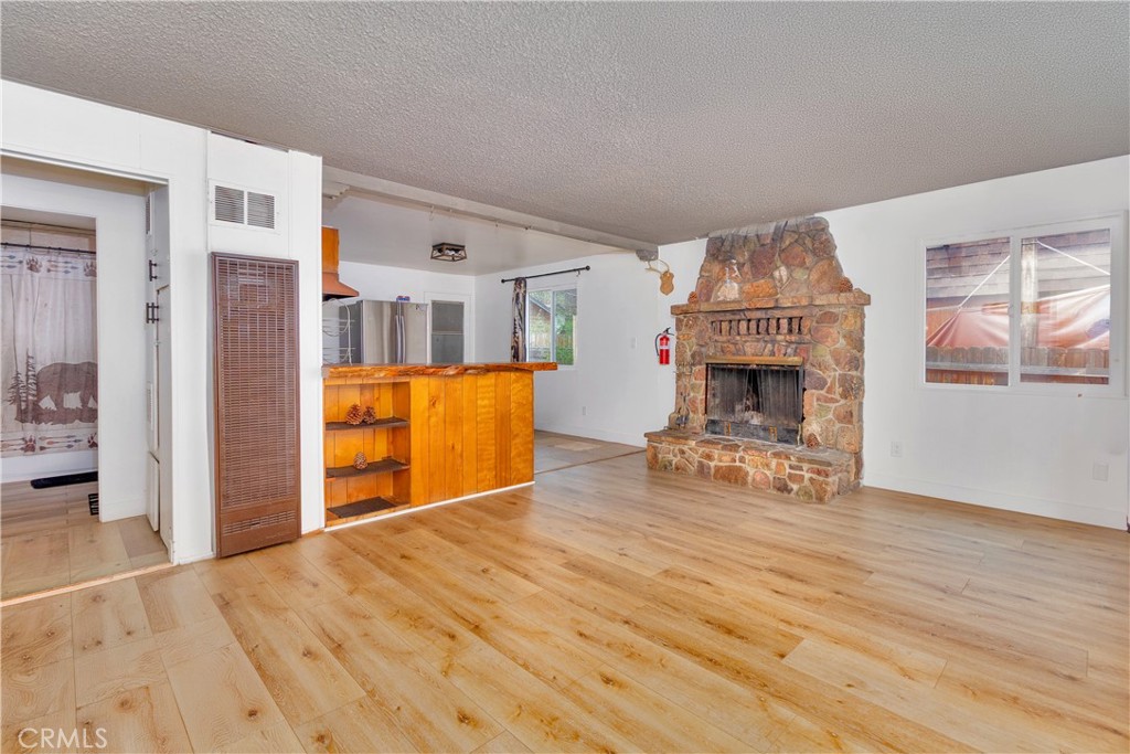 360 Maple Lane Sugarloaf, CA 92386 - Photo 11 of 37