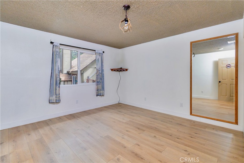 360 Maple Lane Sugarloaf, CA 92386 - Photo 22 of 37