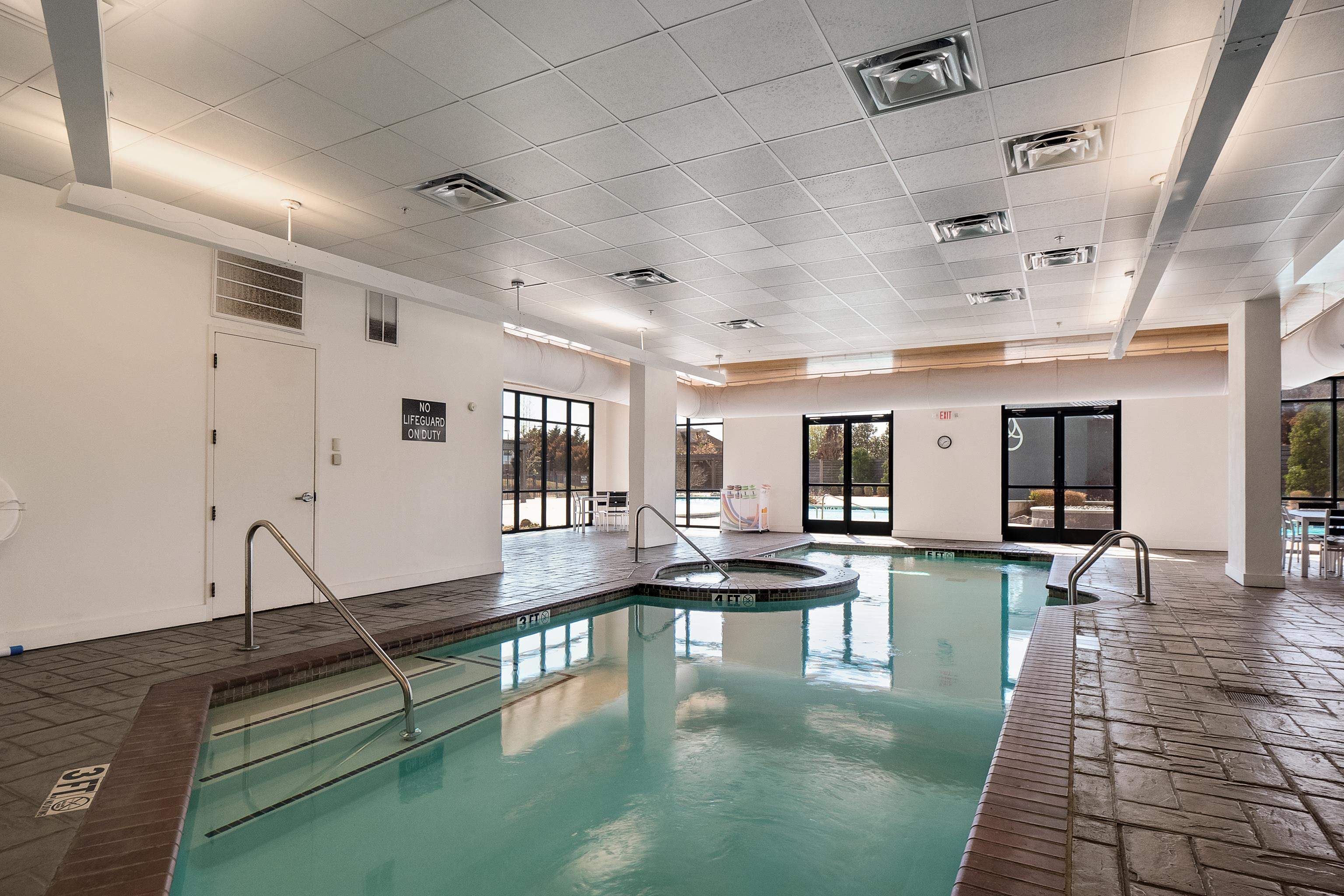 717 Riverside Drive, Unit 909 Memphis, TN 38103 - Photo 33 of 38 Gallery Image 33