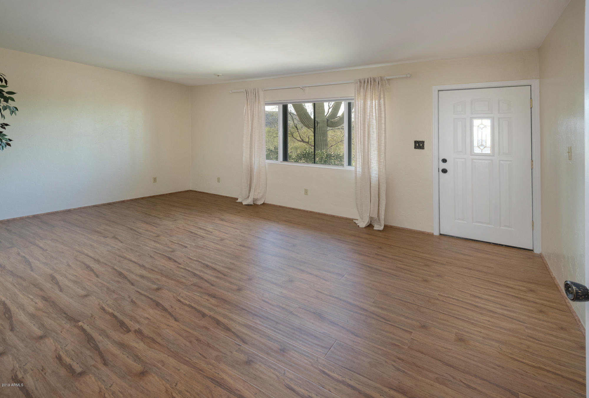 7350 North Wade Road Tucson, AZ 85743 - Photo 32 of 40 Living