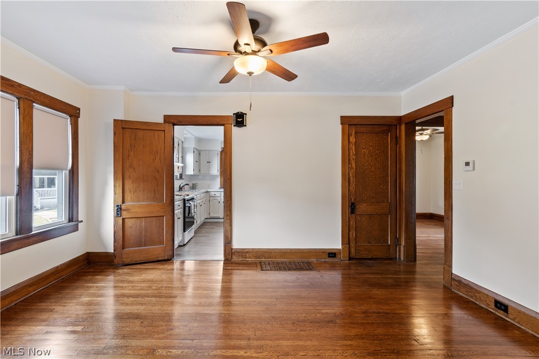 620 Walnut Road Southwest Massillon, OH 44647 - Photo 7 of 29 Dining room