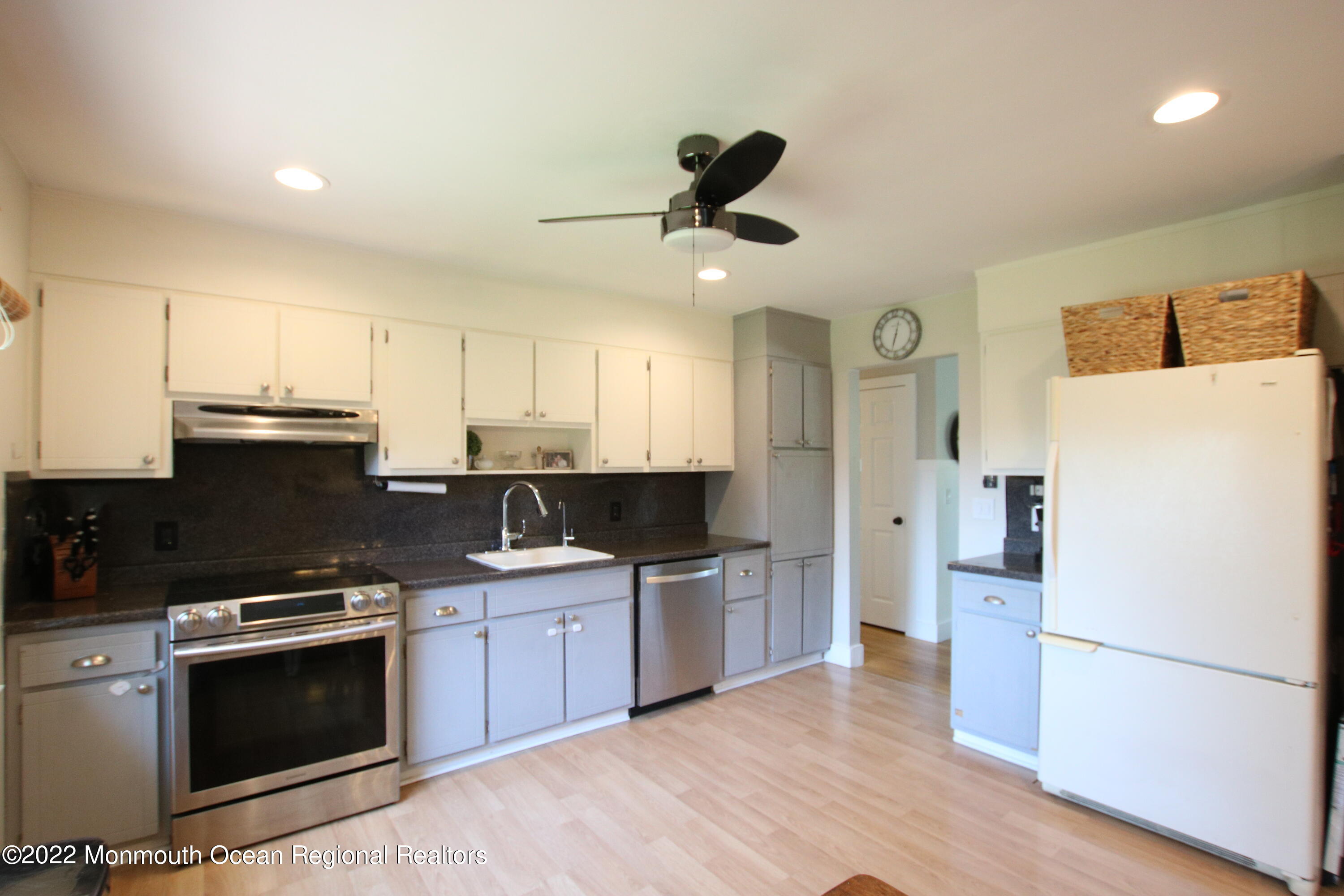 7 Fenimore Road Freehold, NJ 07728 - Photo 7 of 20 Kitchen - View 2