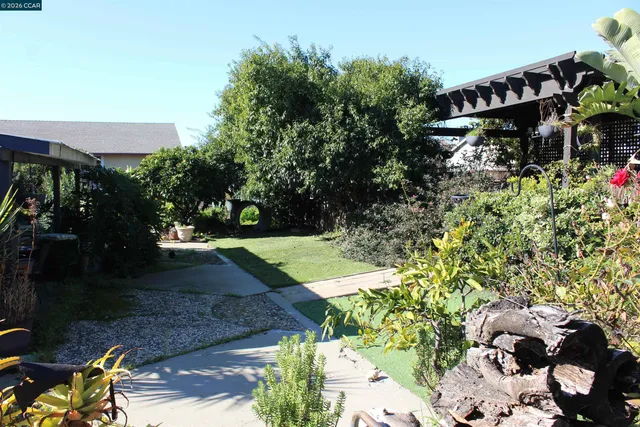 $1,200,000 | 330 West Cypress Road, Oakley, CA 94561